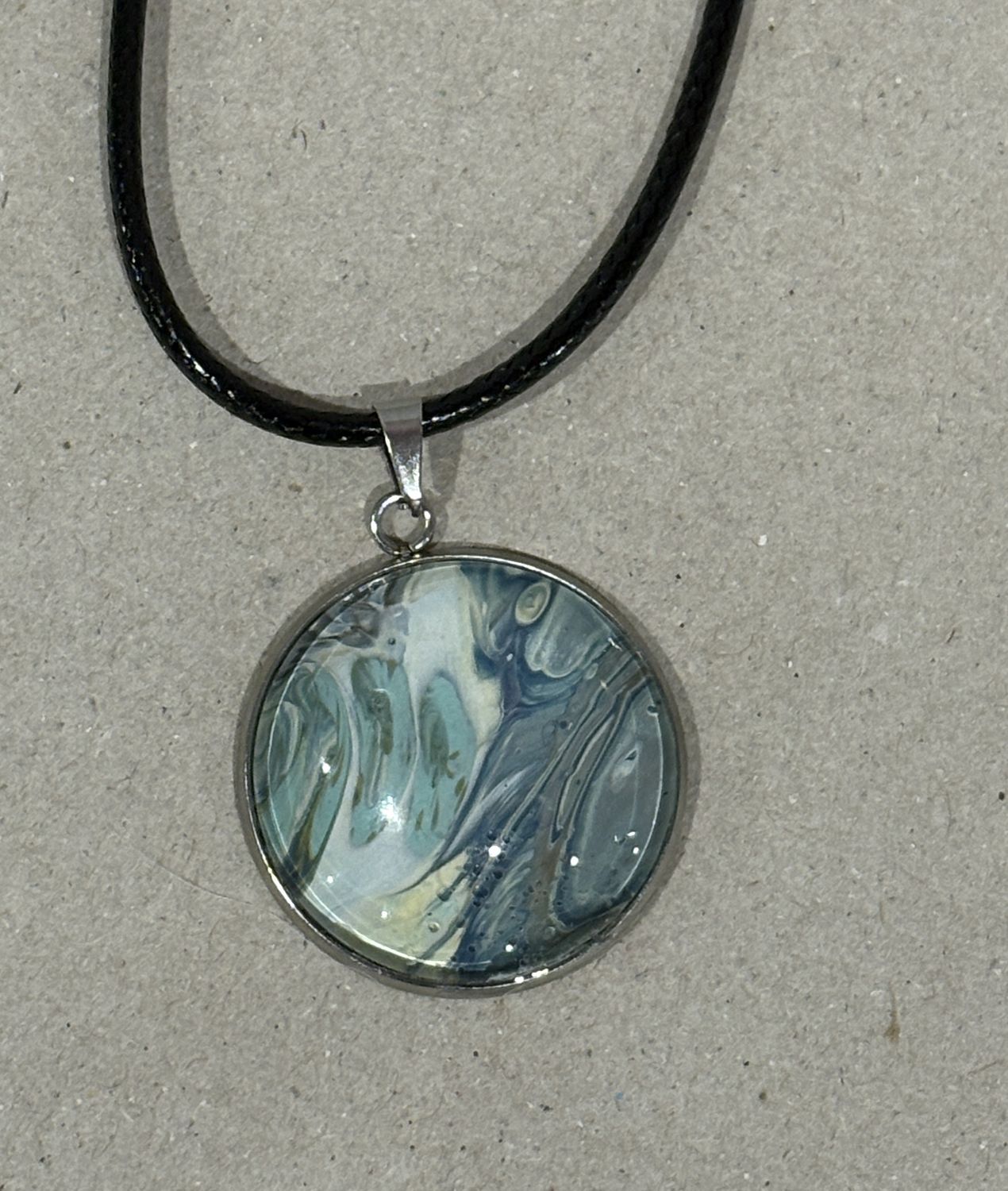 Pendant - Large Round