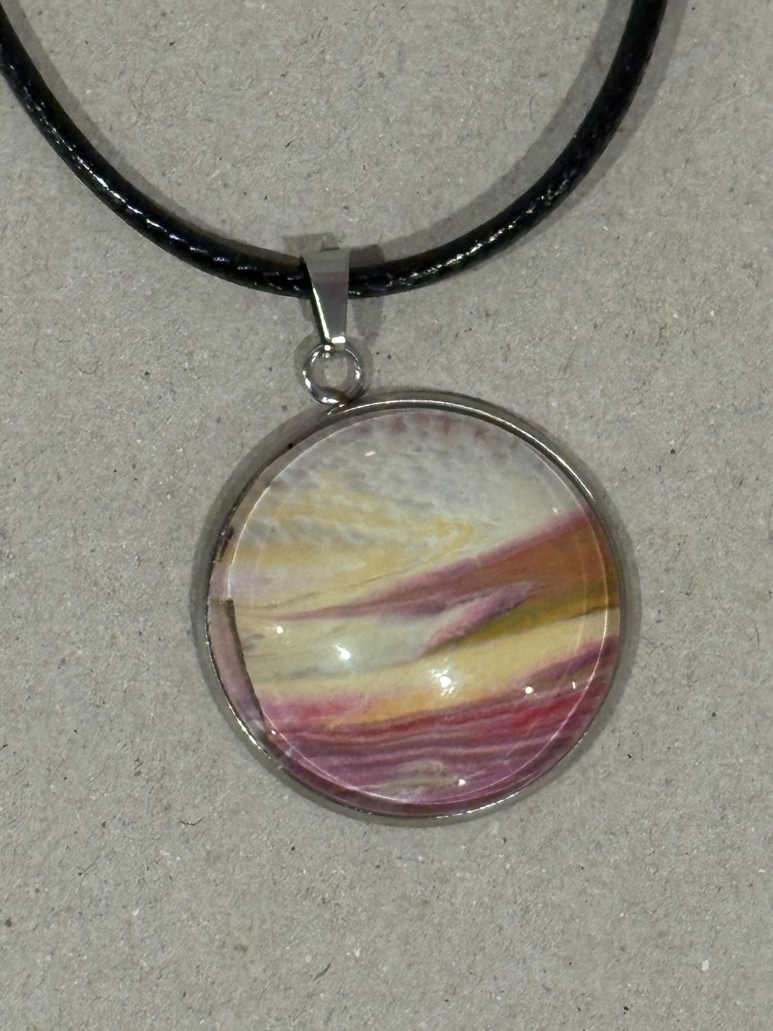 Pendant - Large Round