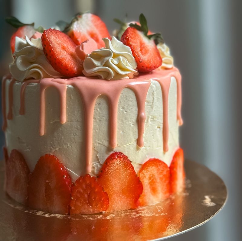 Bespoke Cake Order