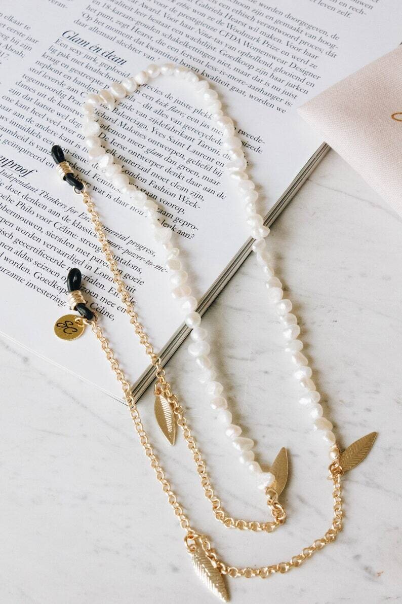 Pearl Glasses Chain | Sunglass Strap in gold with pearls | Sunglasses Chains