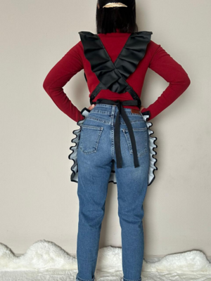 Ruffled Apron - black