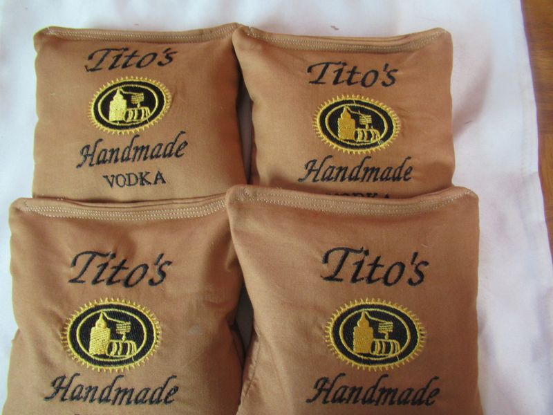Tito&#39;s Embroidered set of 4 Bags