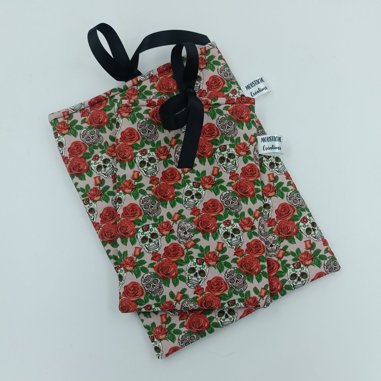 POCHETTE LIVRE Résé - Dolores POCHETTE LIVRE Résé - Dolores