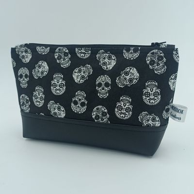 LA TROUSSE Marie Hélène - Skedel LA TROUSSE Marie Hélène - Skedel