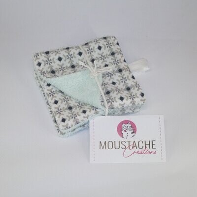 Lot de 4 lingettes lavables et démaquillantes Soizic fait main par Moustache Créations
