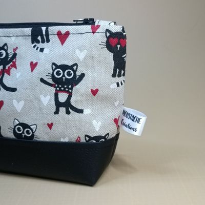 LA TROUSSE Marie Hélène - Chat Love