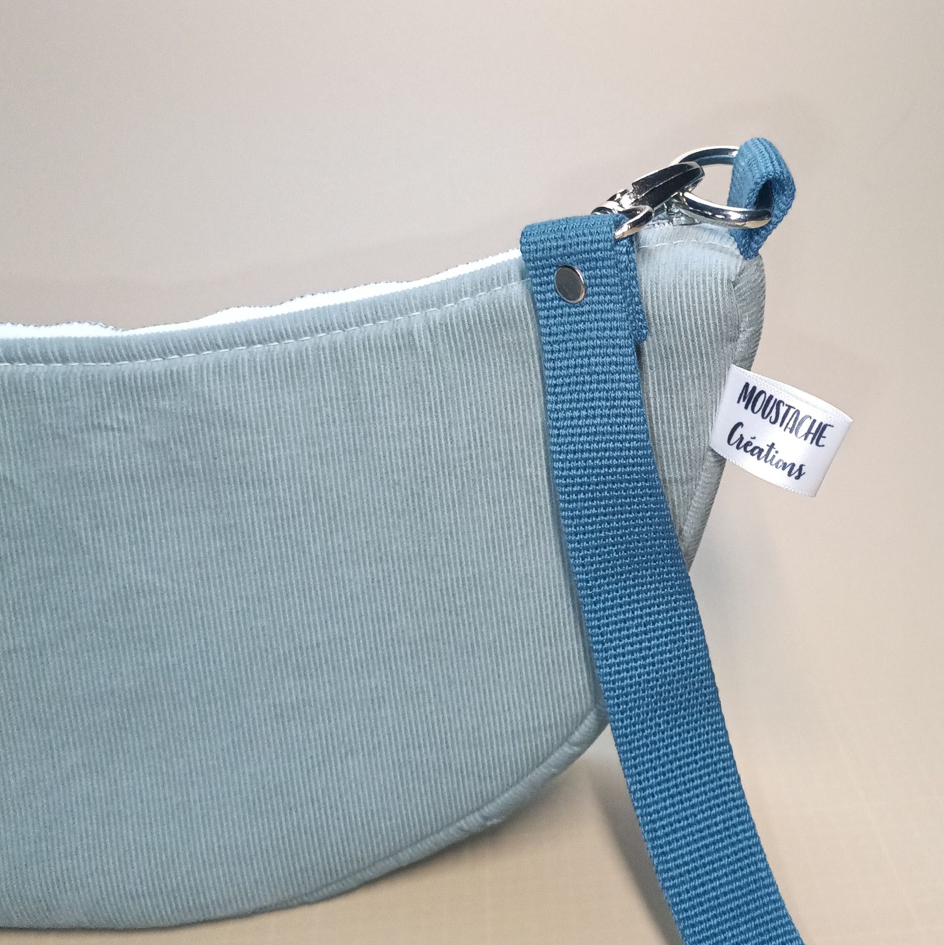 SAC DEMI-LUNE Bernadette - Vert de Gris