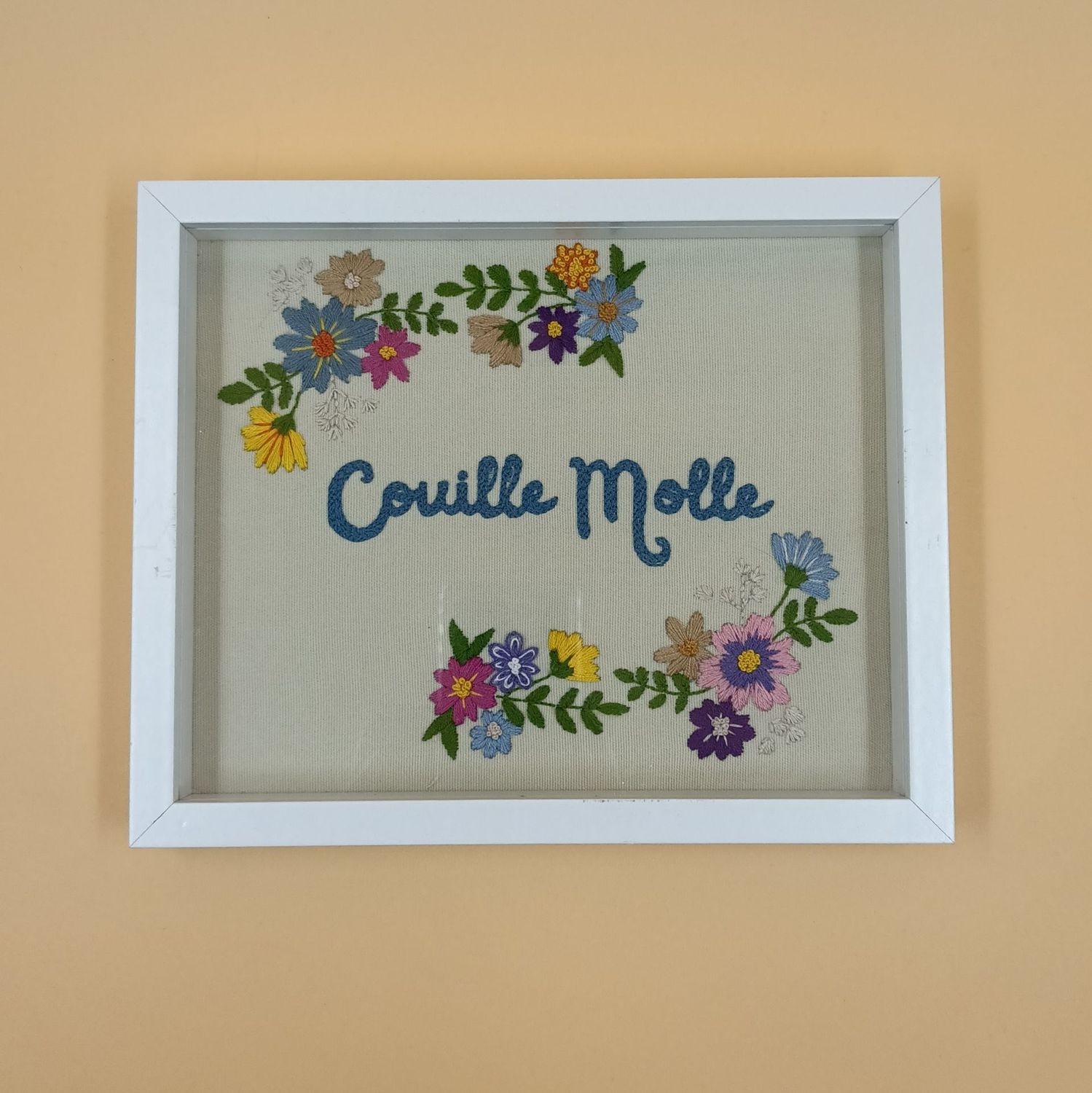 BRODERIE INSOLENTE Raymonde - Couille Molle