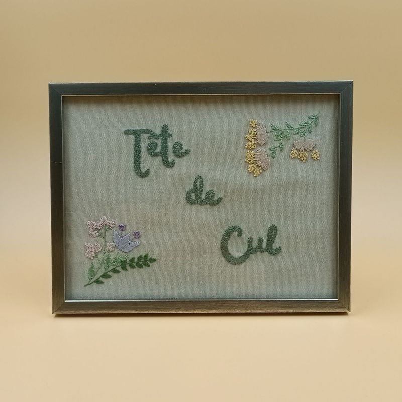 BRODERIE INSOLENTE Raymonde - Tête de Cul BRODERIE INSOLENTE Raymonde - Tête de Cul