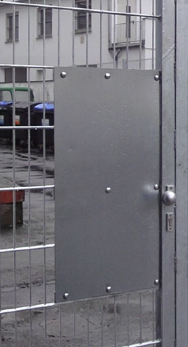 Durchgreifschutz lose inkl. Zubehör