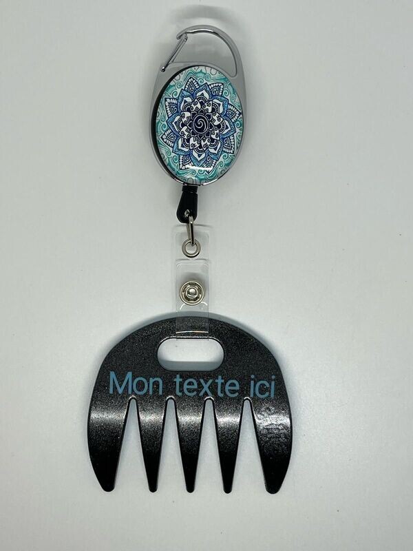 Grat-grat noir pailleté personnalisé  - Clipper mandala bleu , dans son coffret cadeau.