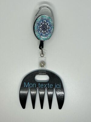 Grat-grat noir pailleté personnalisé  - Clipper mandala bleu , dans son coffret cadeau.