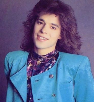 Женя Белоусов