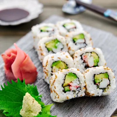 CM: California Maki (B) – Garnele+Avocado, 8 Stk
