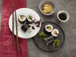 HNM: Hanoi Maki (H) – Avocado+Haselnuss, 6 Stk HNM: Hanoi Maki (H) – Avocado+Haselnuss, 6 Stk
