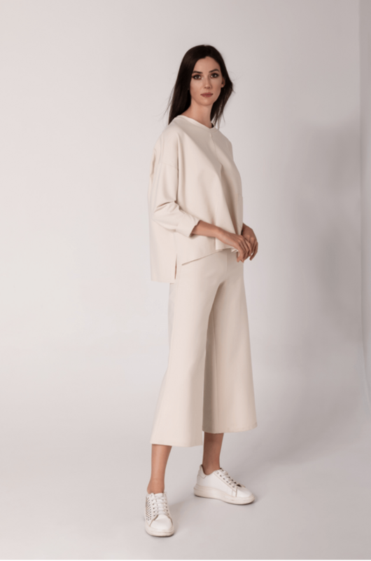 Blusa e pantalone