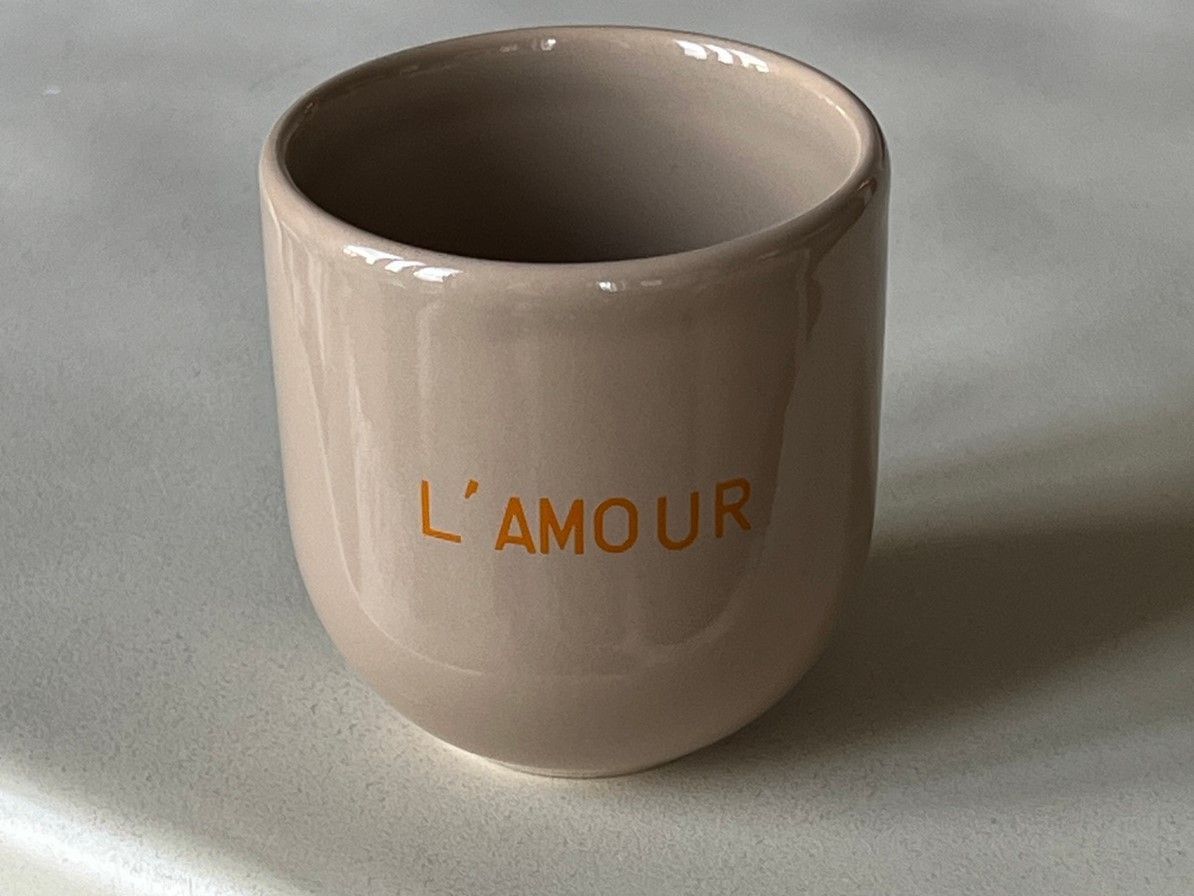 Sisi Mok, L'Amour