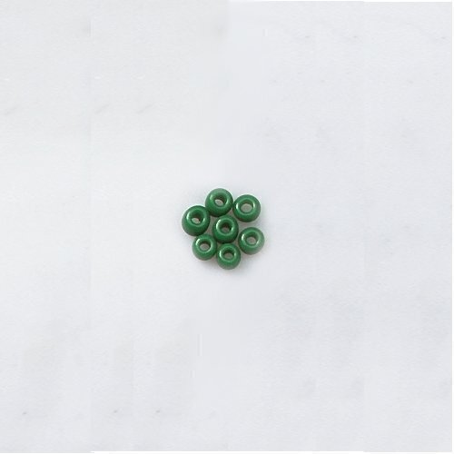 Tschechische Stickperlen Beutel zu 1 kg 2,5 mm Ø grün