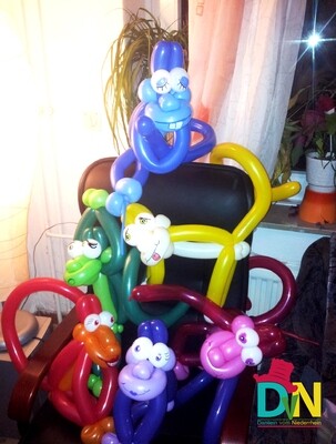 1x Affe/ ca.0,80x0,60m/ Farbe frei wählbar 1x Affe/ ca.0,80x0,60m/ Farbe frei wählbar