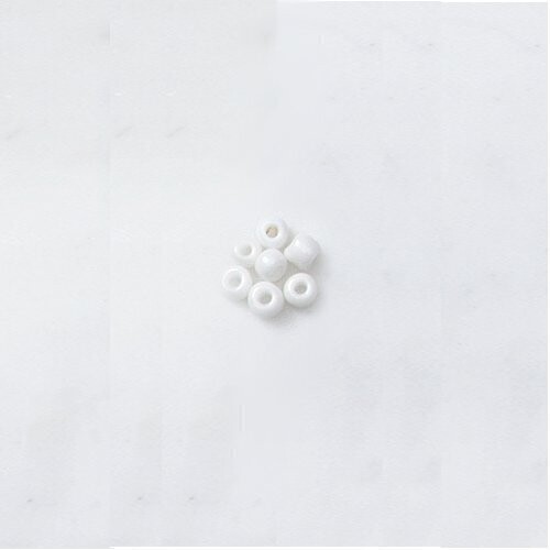 Tschechische Stickperlen Beutel zu 1 kg 2,5 mm Ø kreide Tschechische Stickperlen Beutel zu 1 kg 2,5 mm Ø kreide