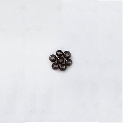 Tschechische Stickperlen Dose zu 100 g, 2,5 mm Ø schwarz Tschechische Stickperlen Dose zu 100 g, 2,5 mm Ø schwarz