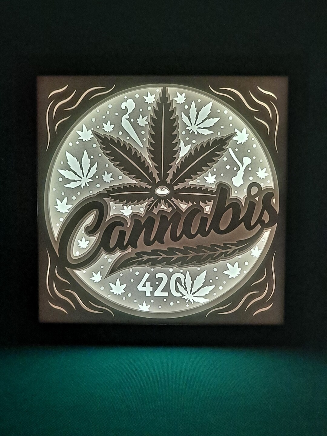 Cannabis Leaf 9x9 inch lightbox