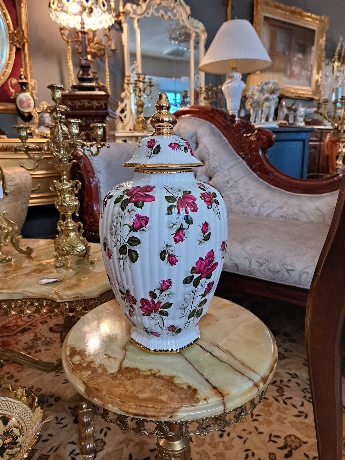 Porcelianinė vaza gėlėms "Keralux Boch Freres Belgium"