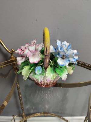 Gėlyčių dekoracija / skulptūrėlė