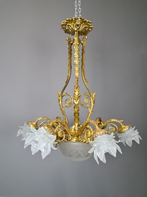 Prancūziškas šviestuvas