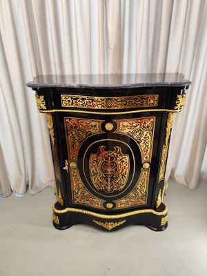 Boulle stiliaus komoda