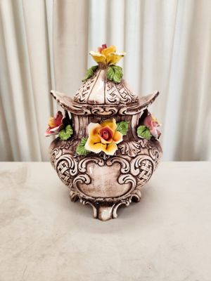 Itališkas &quot;Capodimonte&quot; indas