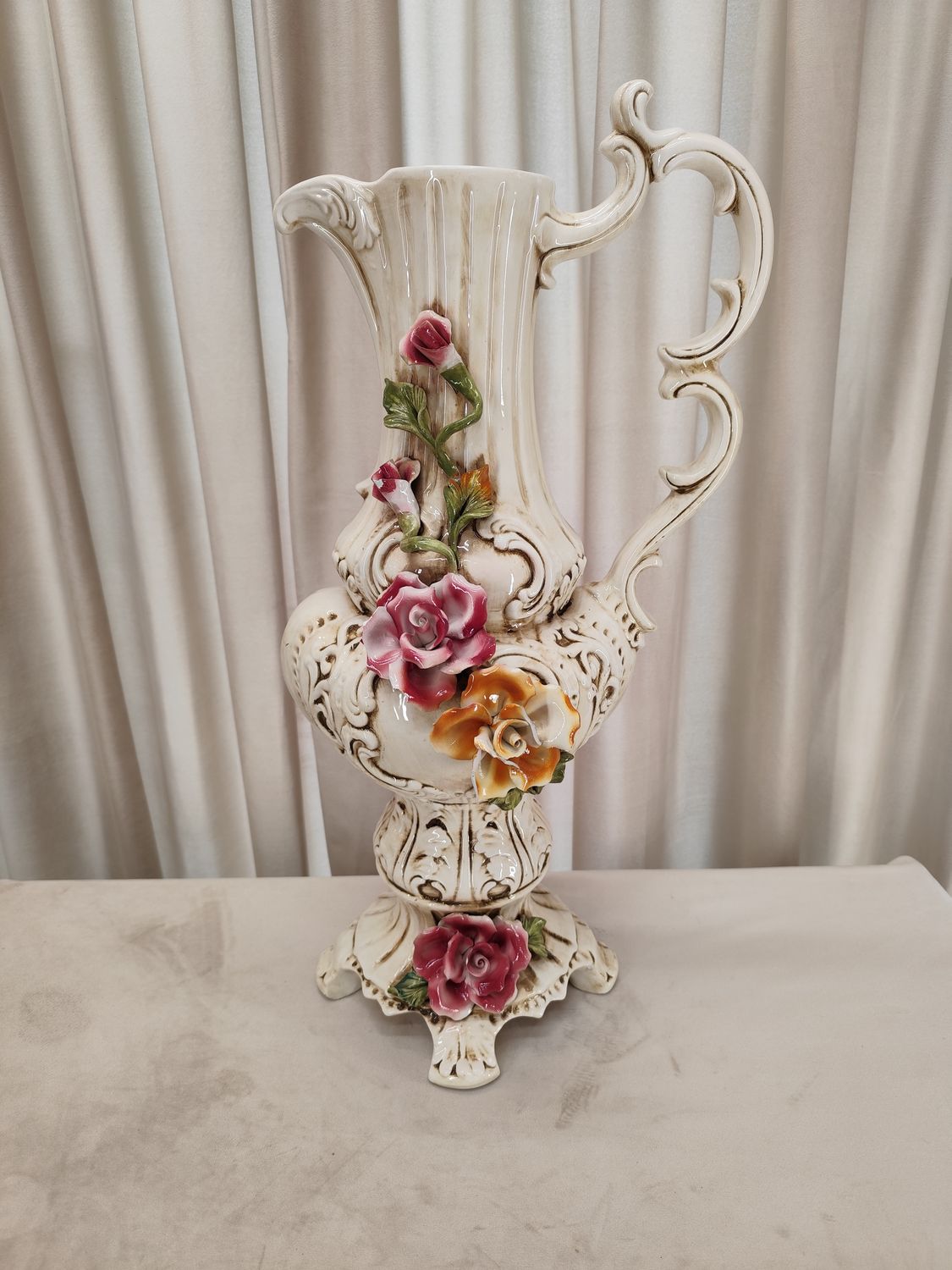 Itališkas &quot;Capodimonte&quot; ąsotis