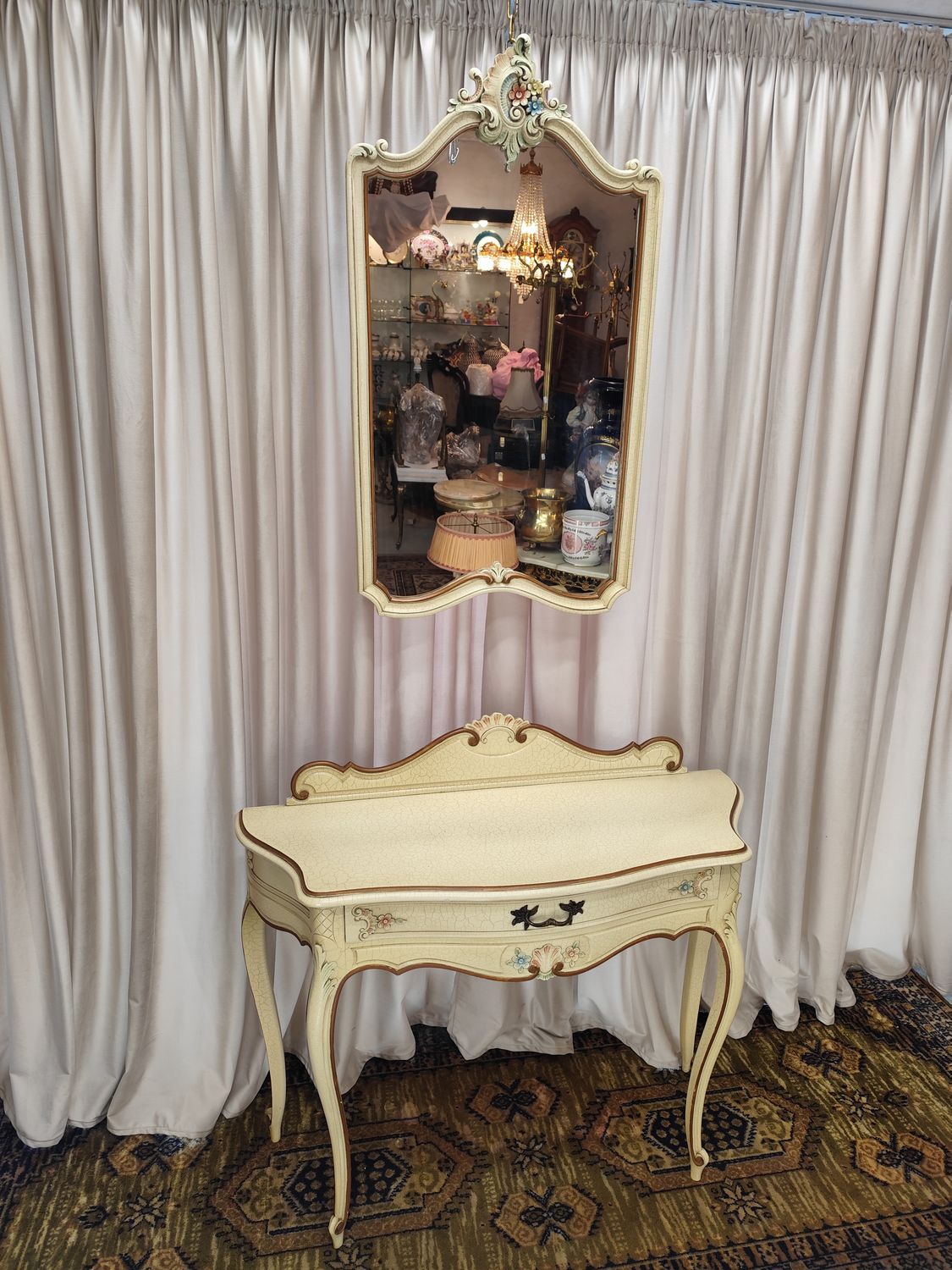 Veidrodžio ir konsolės komplektas