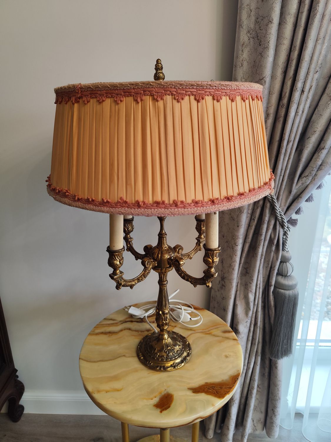 Stalinis šviestuvas