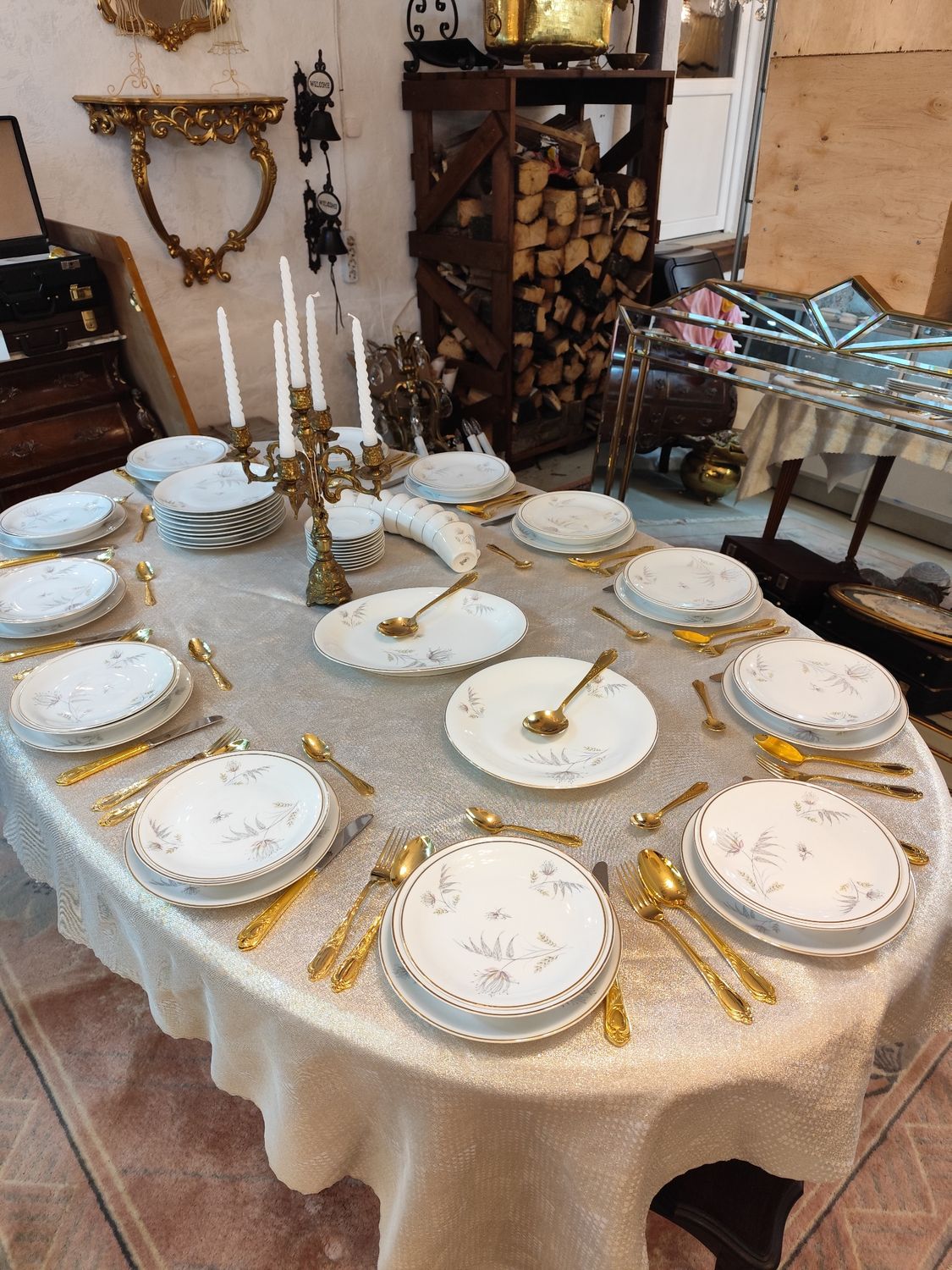 Belgiškas porcelianinis Carabel, Porcelaine de Baudour servizas