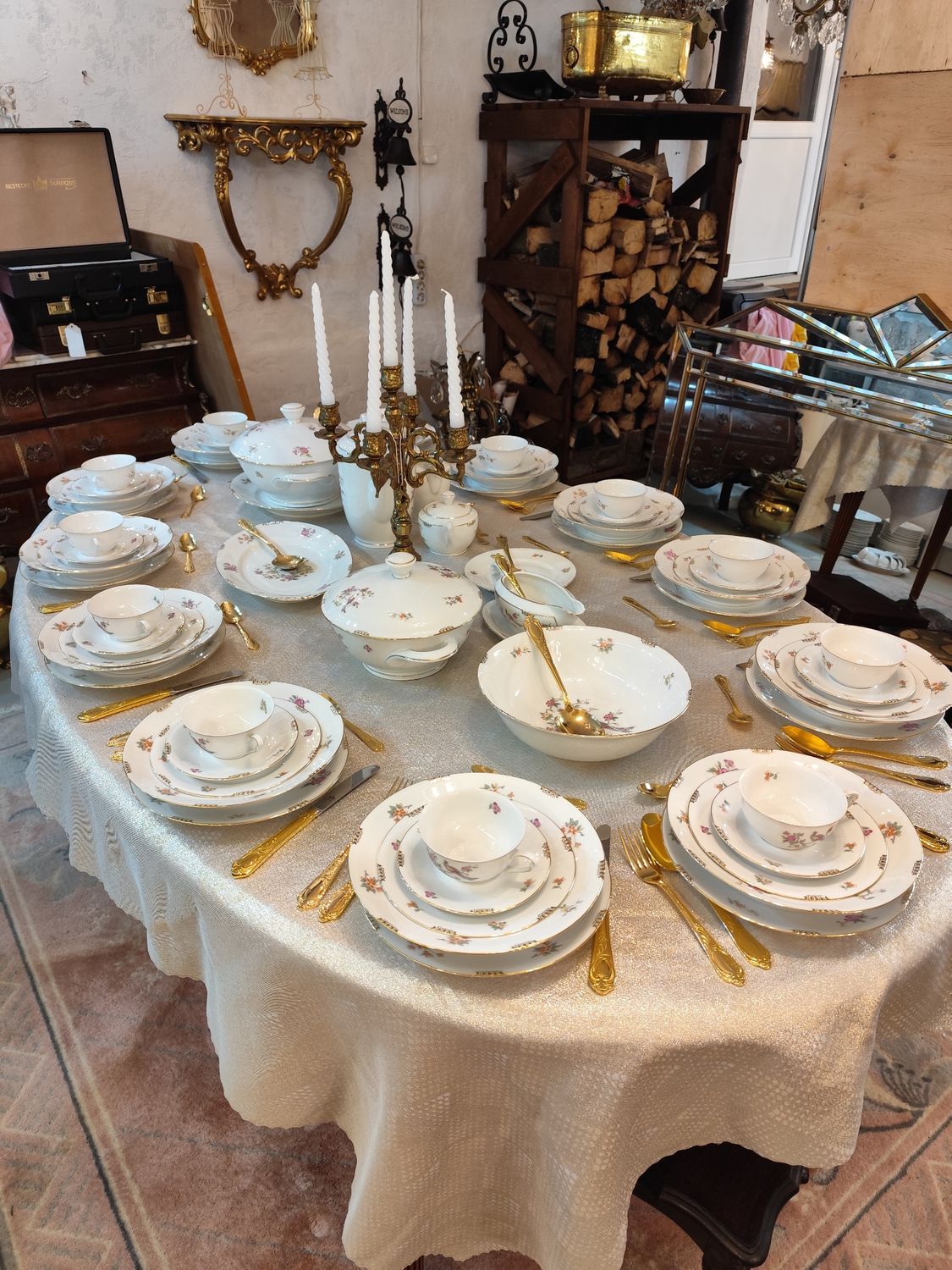 Bavaria porceliano pietų ir kavos servizas 12-ai asmenų