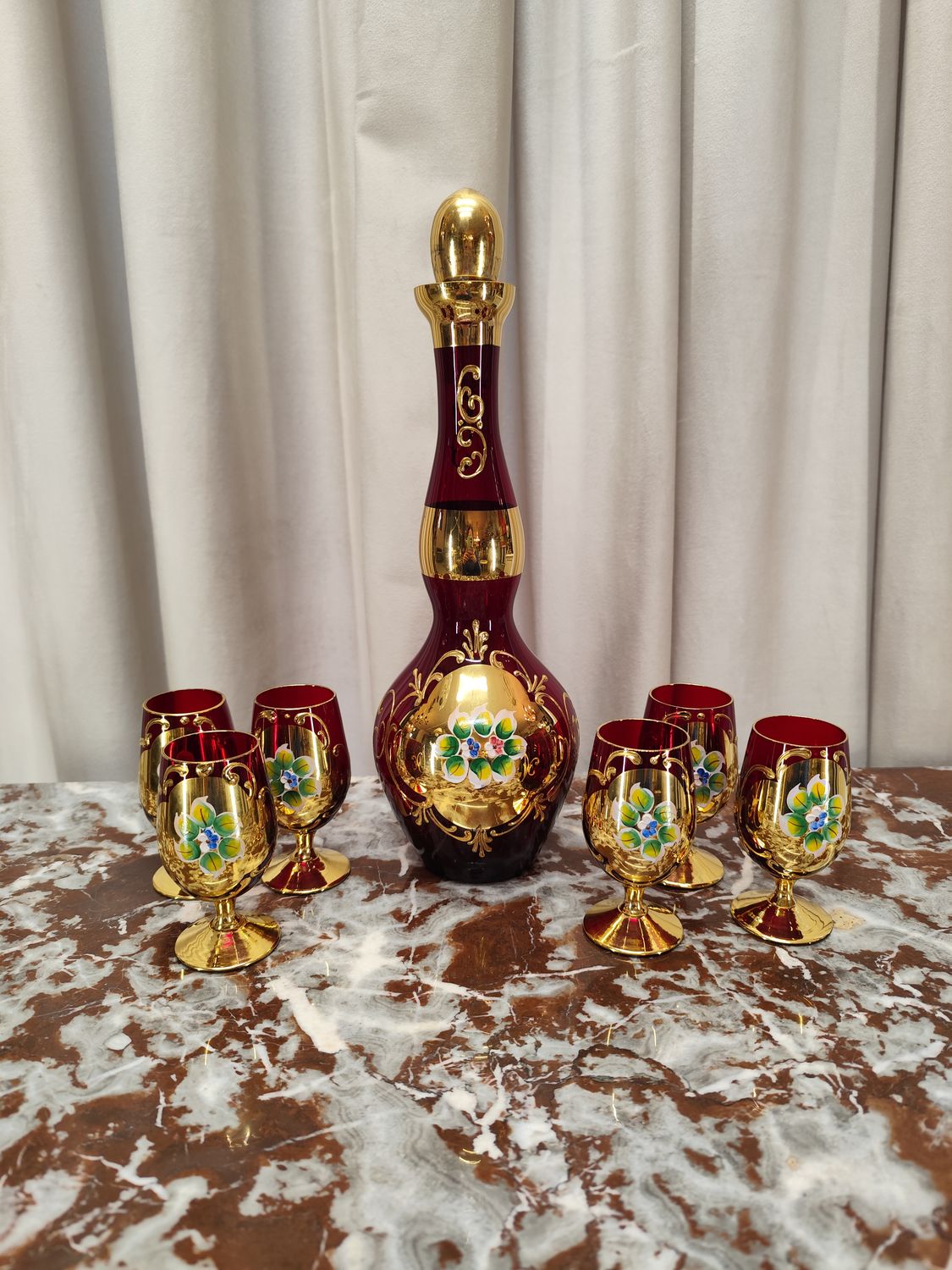 &quot;Bohemia&quot; grafino ir taurelių komplektas