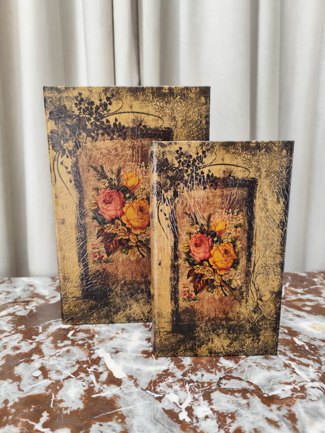 Medinių dėžučių komplektas