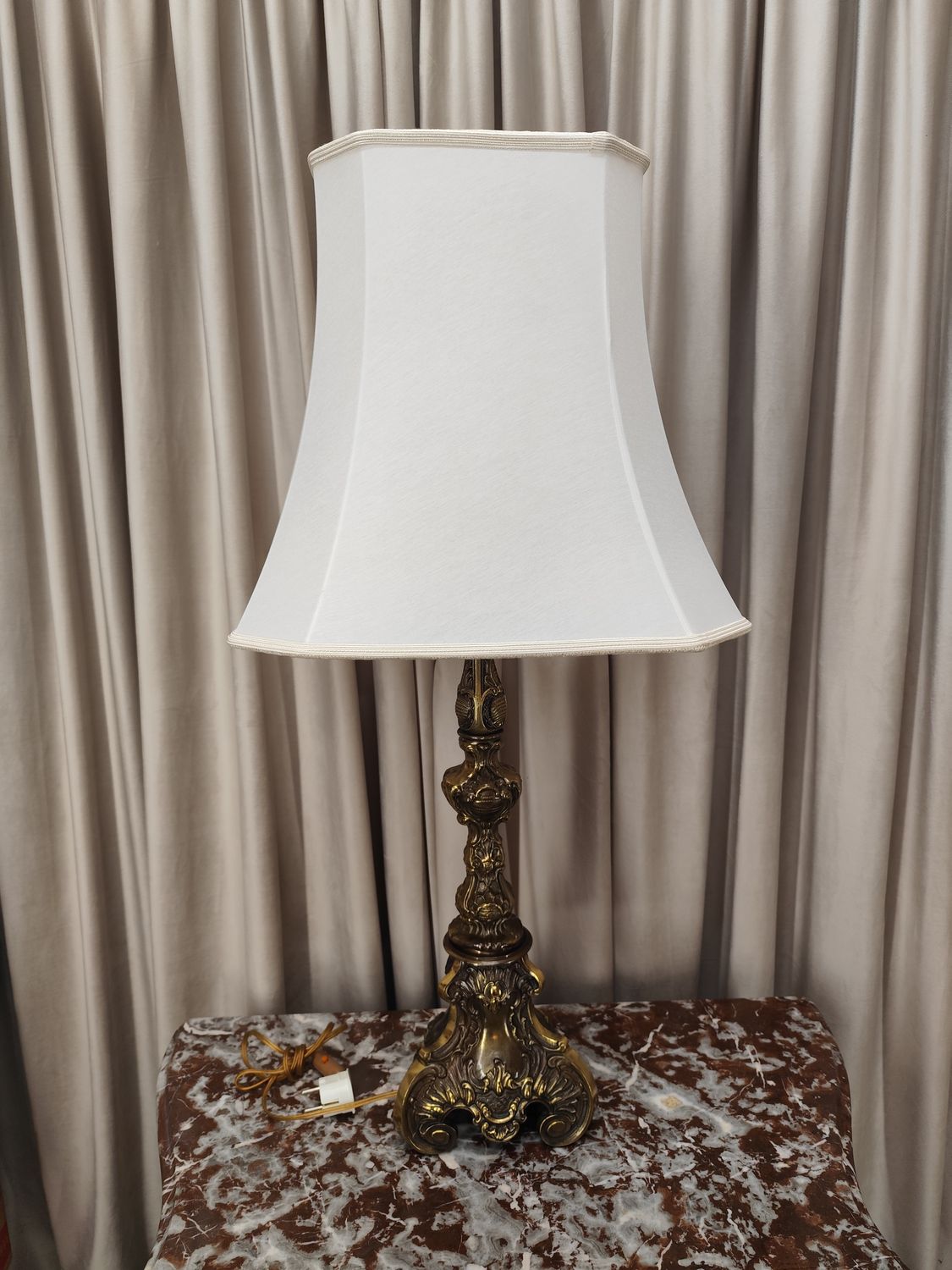 Stalinis šviestuvas