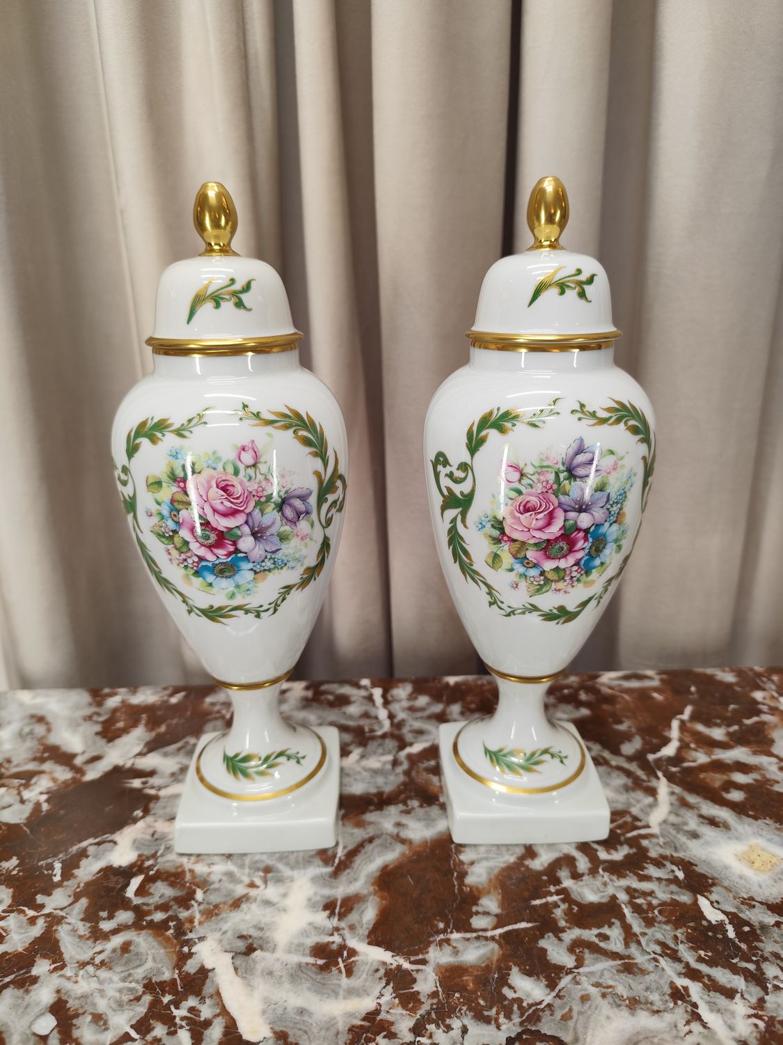 "Limoges" porceliano vazelės