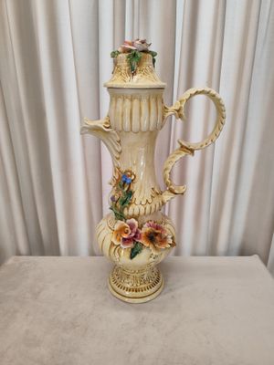 Itališkas "Capodimonte" dekoratyvinis arbatinis/ąsotis/vaza