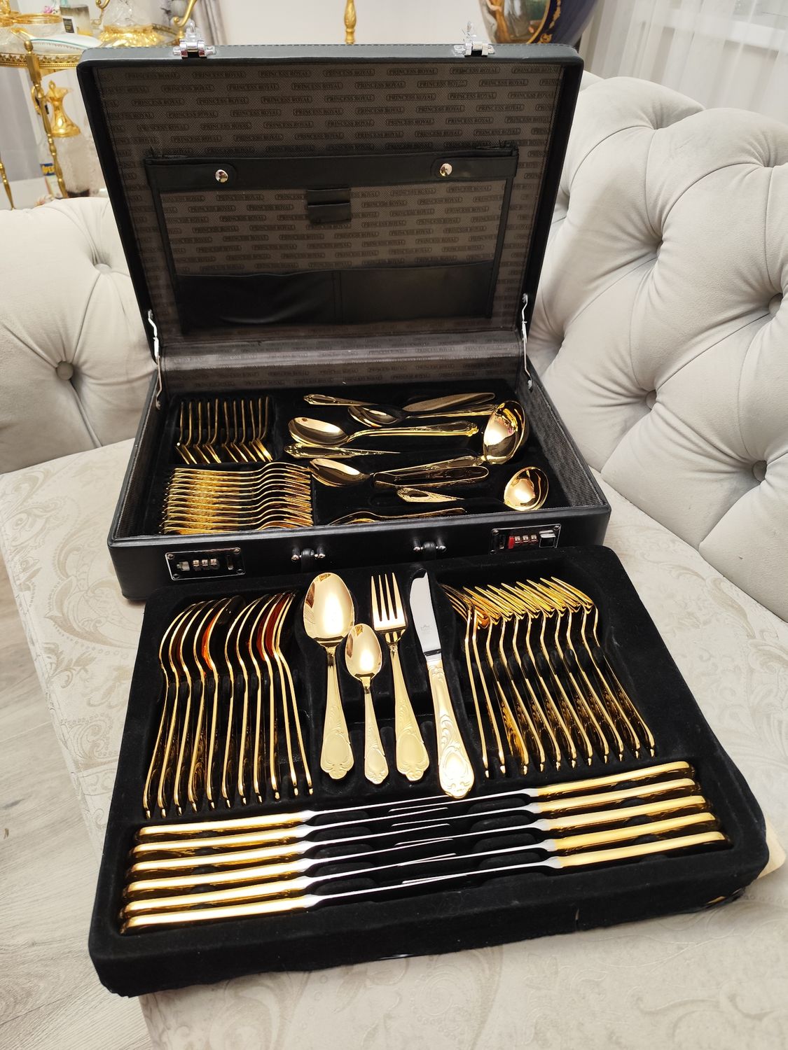 "SBS" stalo įrankių komplektas 12-ai asmenų