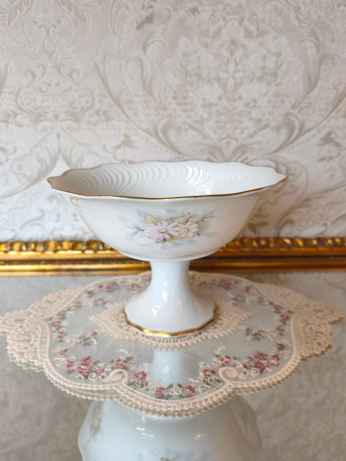 "Limoges" porceliano saldaininė