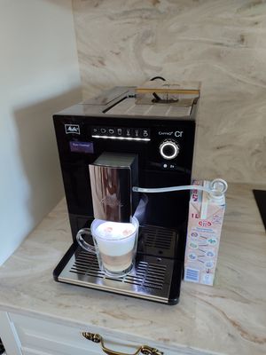 Naudotas kavos aparatas Melitta Caffeo CI