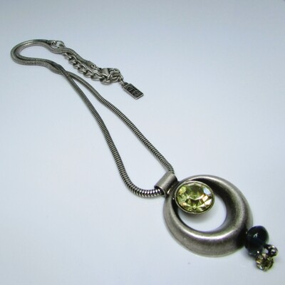 Kein's Modernist Silver Metal Snake Chain Necklace with Green Faceted Stone c. 1980's