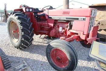 International 884 Diesel