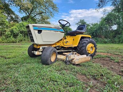 Cub Cadet Super Garden Tractor 1872 & 2072