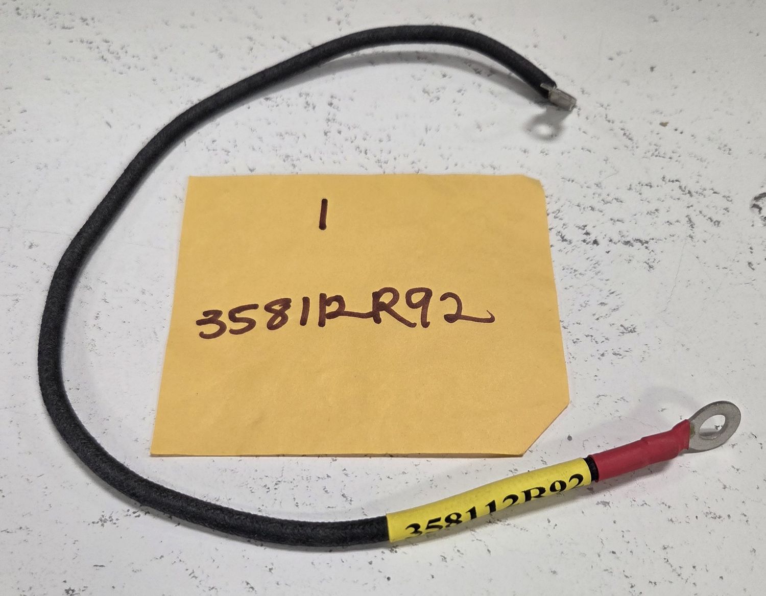 358112R92 - Gen (A) Terminal to Regulator (Gen) Terminal