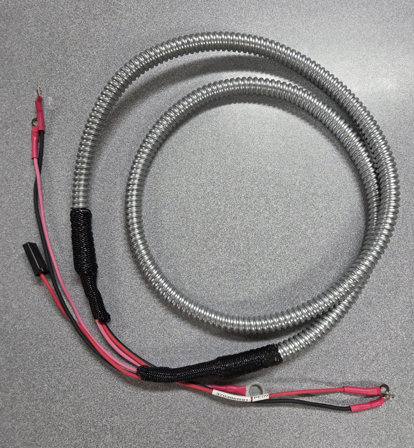 370386R91 - Cable Light Switch to Rear Light and Breakaway Socket