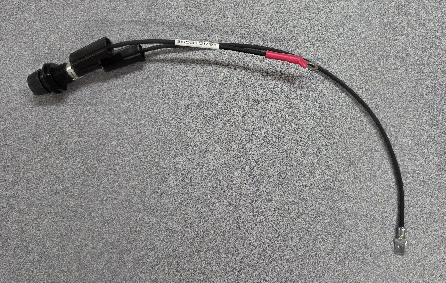 365515R91 - Fuse Housing w/Fuse